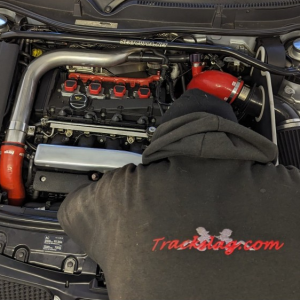 K04 Charge pipe